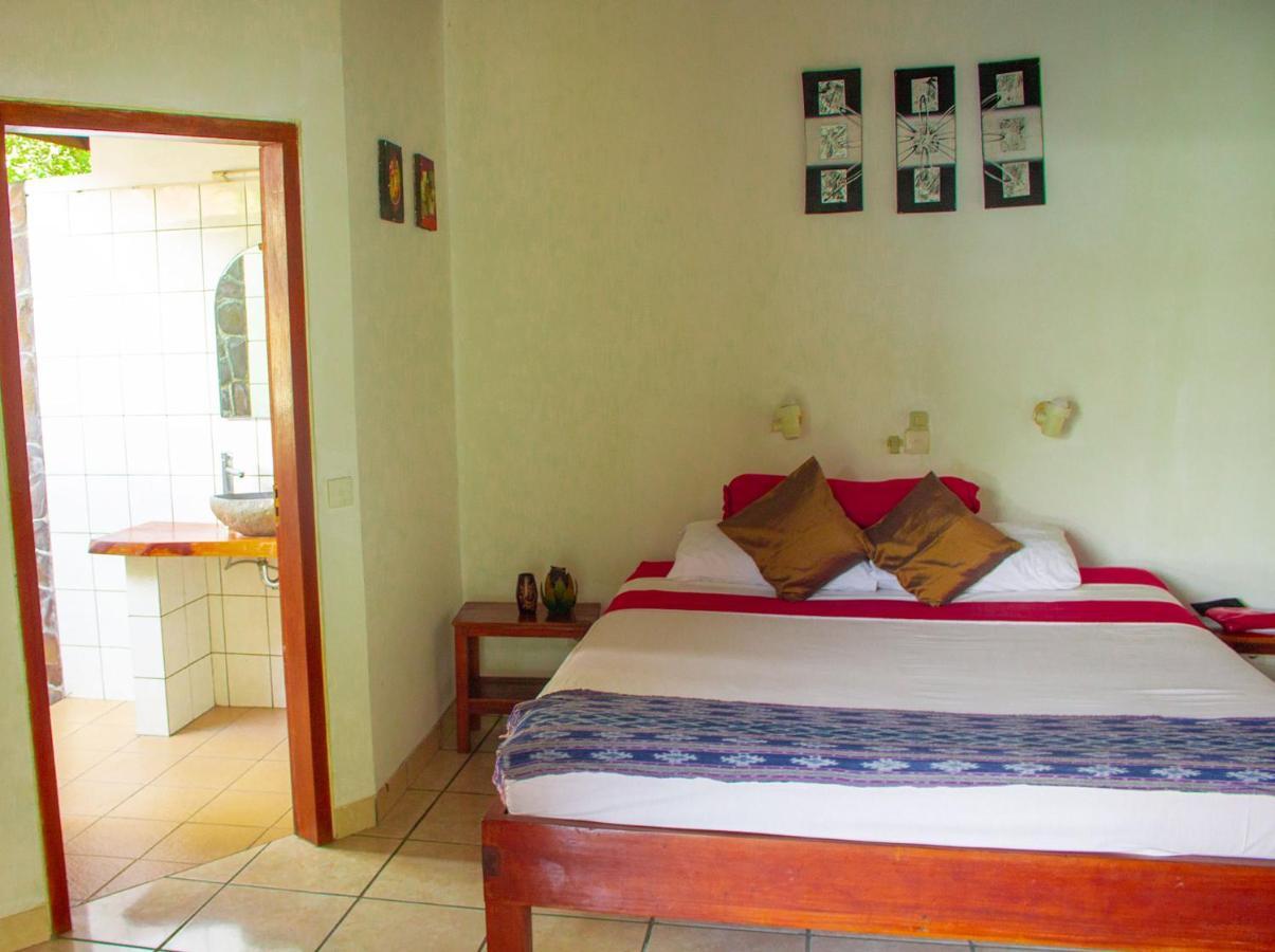 Ocean Sun Homestay Tulamben Buitenkant foto